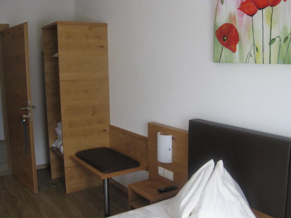 Gasthof Muhr Wirt Z'Bierbaum Hotel Gampern Quarto foto