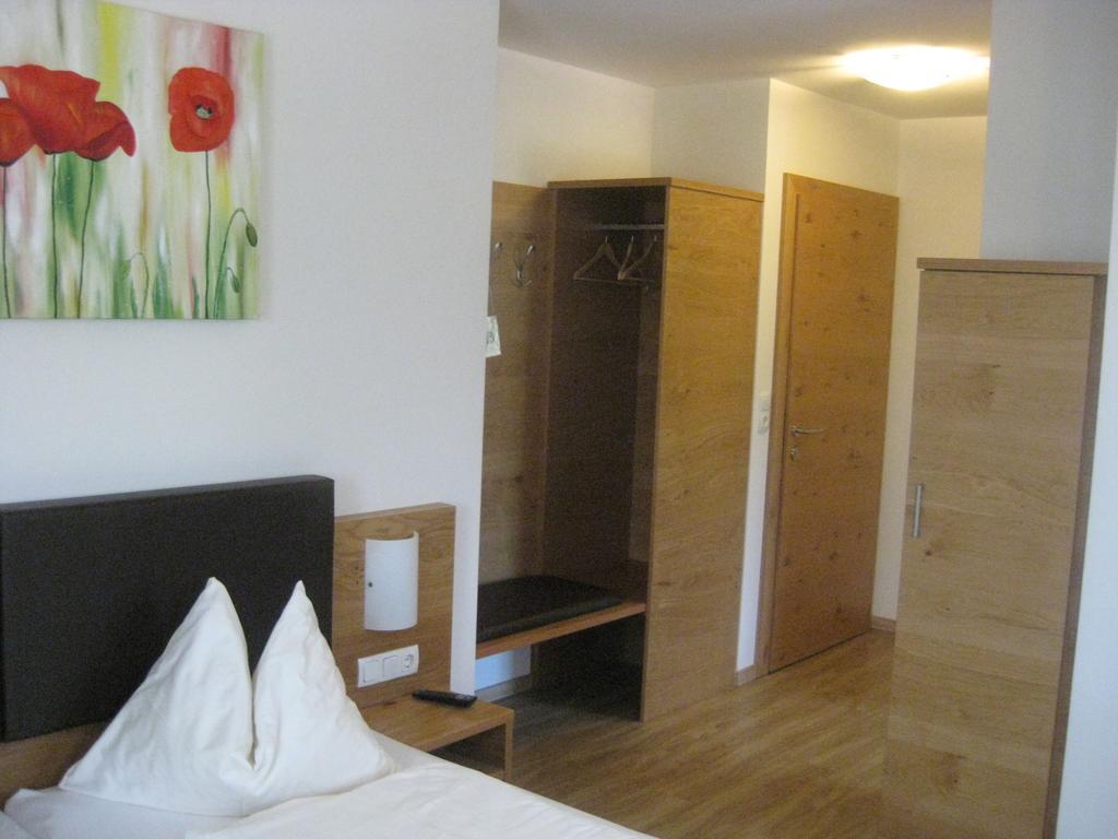 Gasthof Muhr Wirt Z'Bierbaum Hotel Gampern Quarto foto